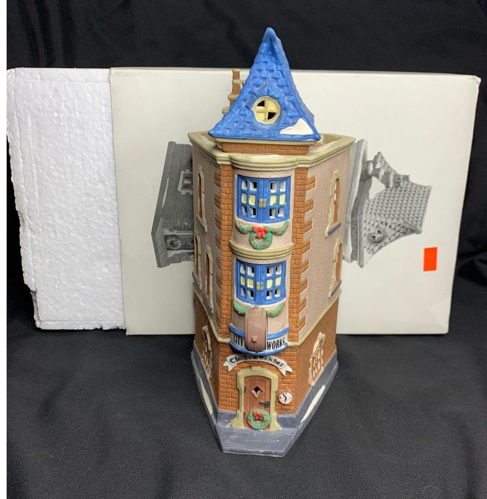 Department 56 City Clockworks 5531-0 Christmas In The City Lighted Building